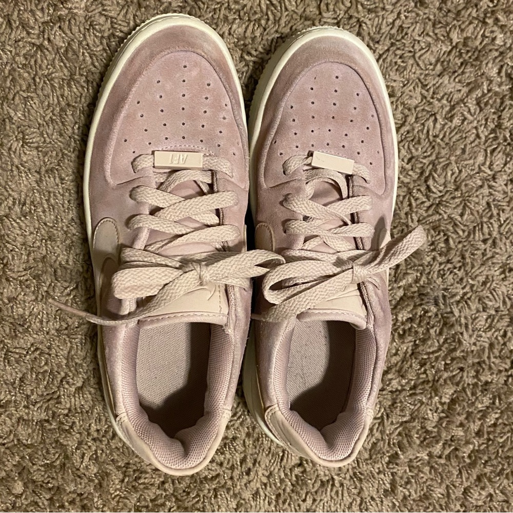 Nike Light Pink Mesh Sneakers